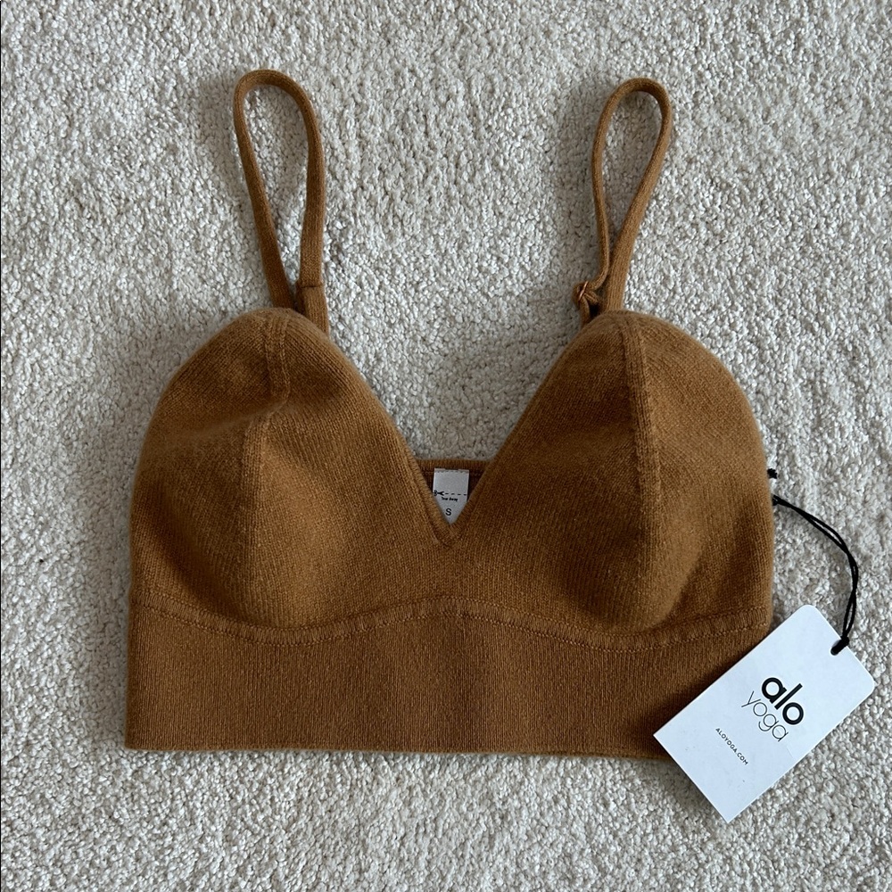 ALO Yoga Jet Set Cashmere Bra-NWT!!